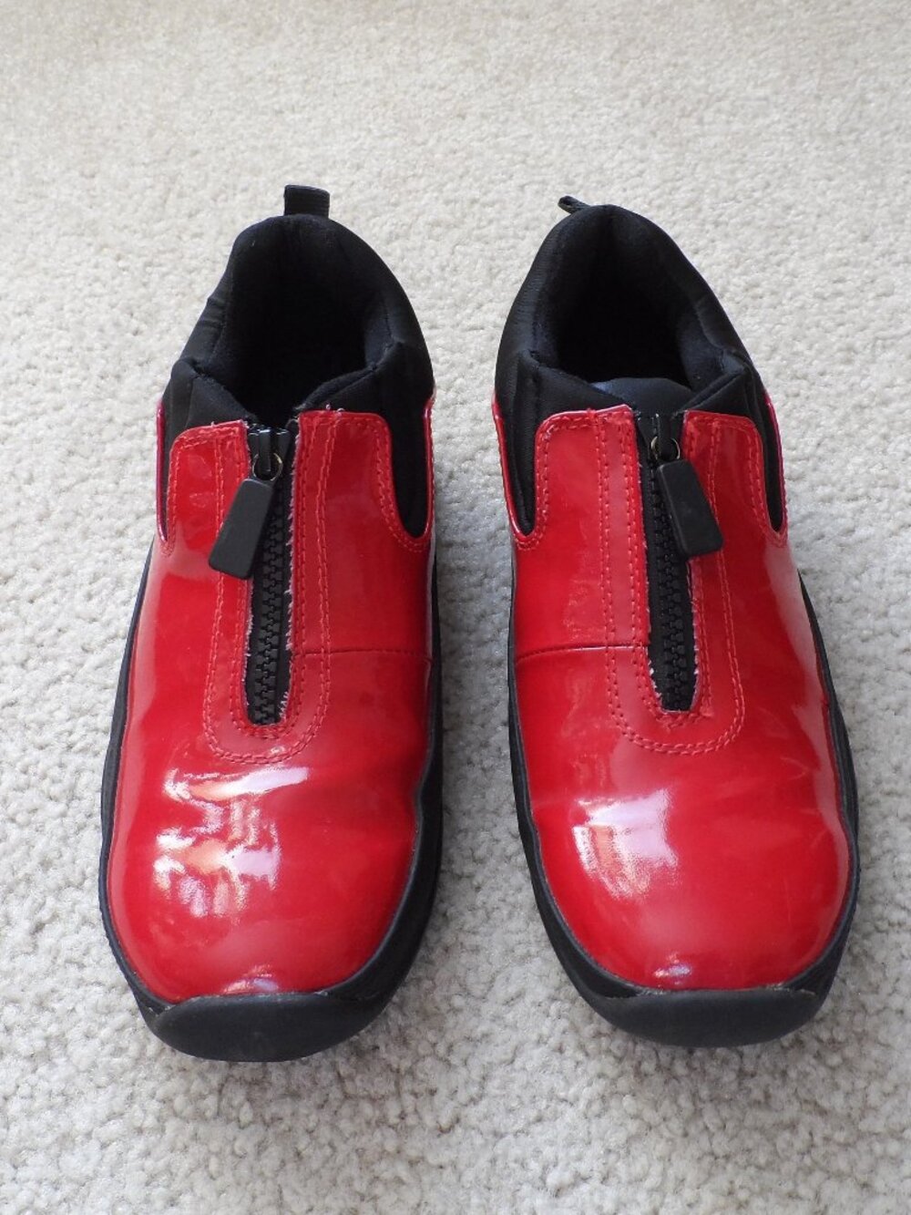 Cougar Howdoo black and red Shoes - sz., 8